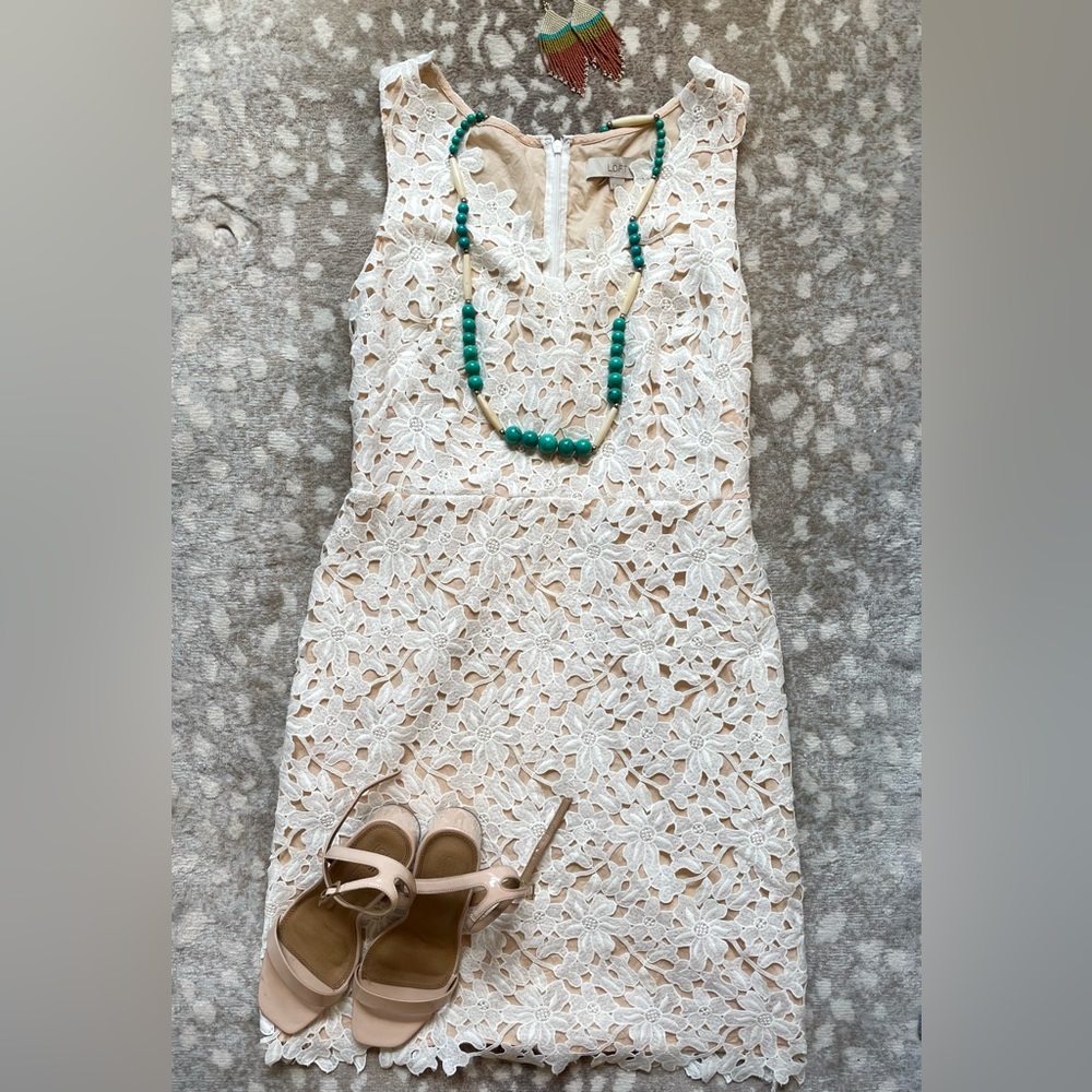 Ivory lace sheath dress!